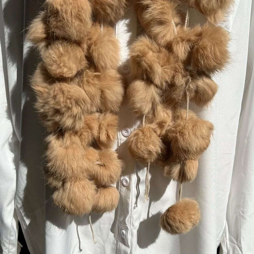 🌻Vintage Genuine Rabbit Fur Soft Warm Tan Pon Pons Scarf